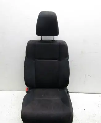 Honda CR-V Front driver seat 