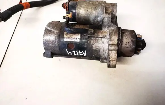 Nissan Almera Tino Starter motor 23300wd000 m008t75371