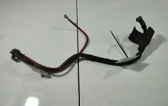 Volkswagen PASSAT B6 Positive cable (battery) 1K0971228L 1K0.971.228L