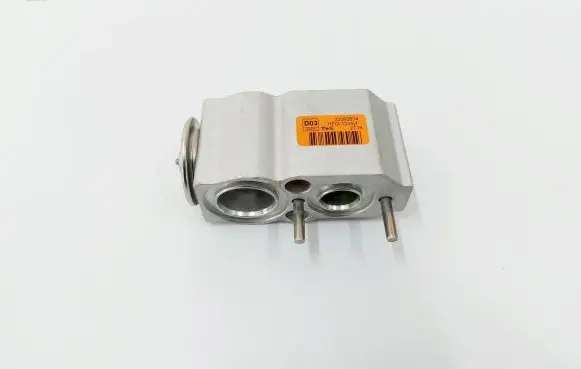 Volvo S90, V90 Air conditioning (A/C) expansion valve 32260834