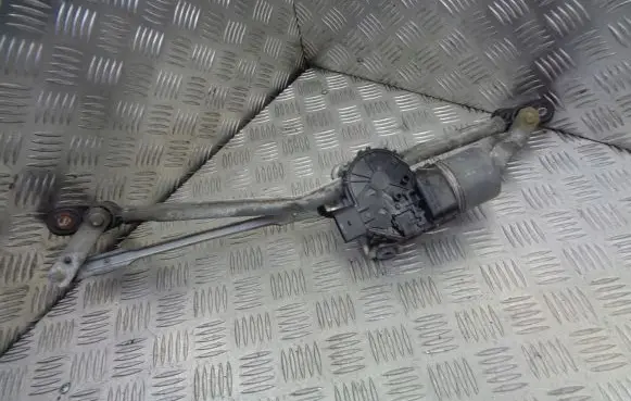 Mazda 3 I Front wiper linkage and motor 4M51-17508