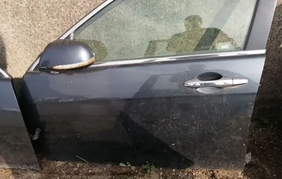 Honda Accord Front door