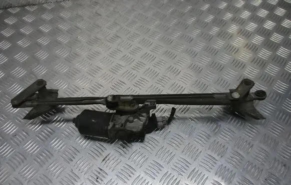 Mazda 6 Front wiper linkage 