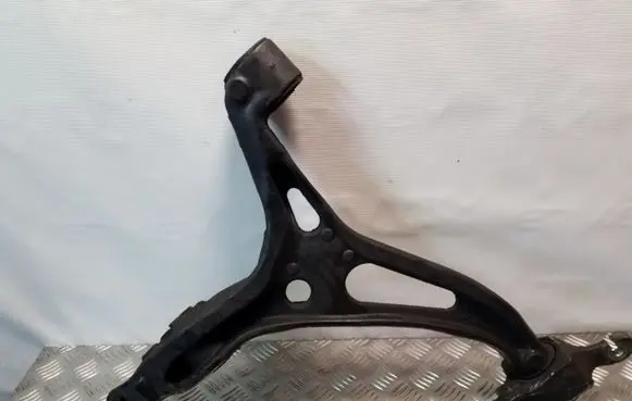 Mercedes-Benz ML W164 Front lower control arm/wishbone 000060367106