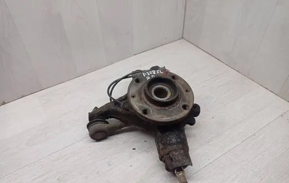 Peugeot 308 Front wheel hub