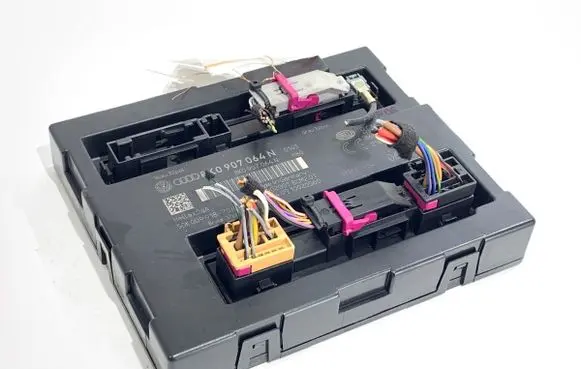Audi A4 S4 B8 8K Other control units/modules 8K0907064N