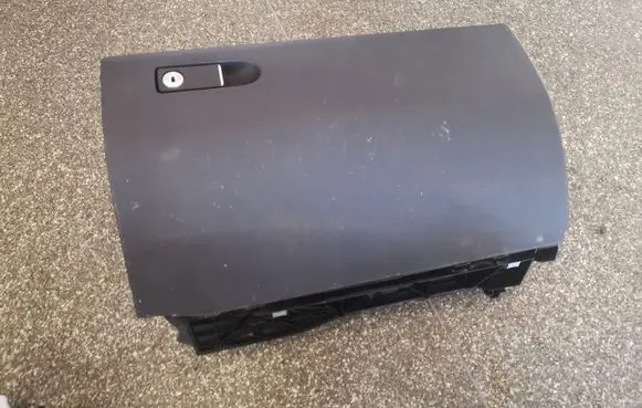 Glove box set