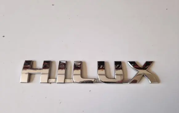 Toyota Hilux (AN10, AN20, AN30) Front door emblem/model letters 754270K010