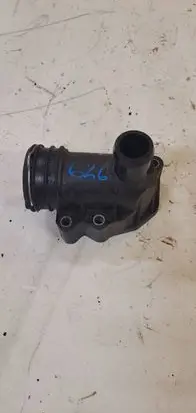 Mercedes-Benz E W212 Engine coolant pipe/hose A6422001156