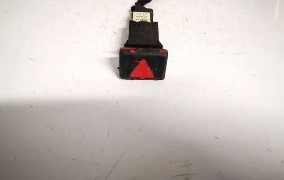Audi A4 S4 B7 8E 8H Hazard light switch 8e0941509