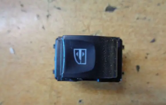 Renault Clio IV Electric window control switch 254218614R