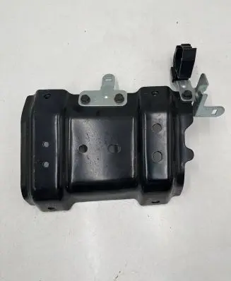 Nissan Leaf II (ZE1) Battery bracket 