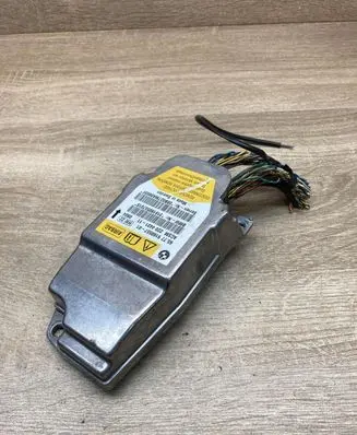 BMW 5 E60 E61 Airbag control unit/module 9160557 220443111