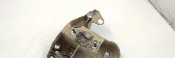 Audi A6 S6 C5 4B Engine mounting bracket
