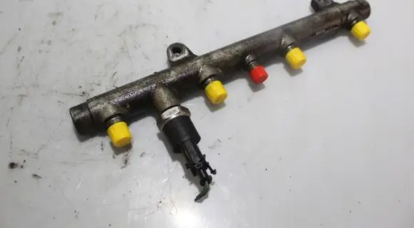 Renault Megane I Fuel main line pipe 0445214015