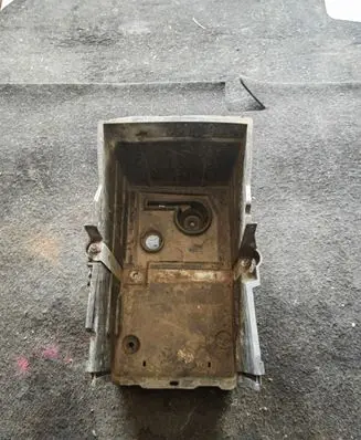 Ford Kuga I Battery tray 
