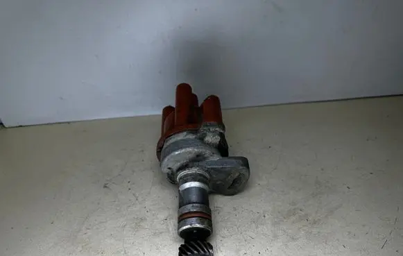 Mercedes-Benz 190 W201 Spark distributor 0237523001 0031583001