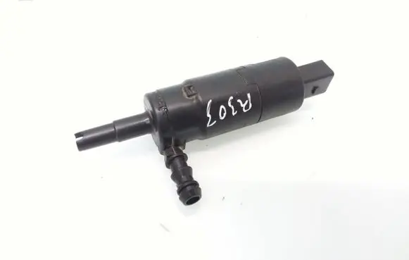 Volkswagen Touareg I Headlight washer pump 3B0955681
