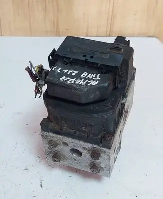 Nissan Almera Tino ABS Pump 0273004505 090303 01119