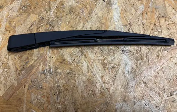 Opel Grandland X Rear wiper blade 1233493 9811749680