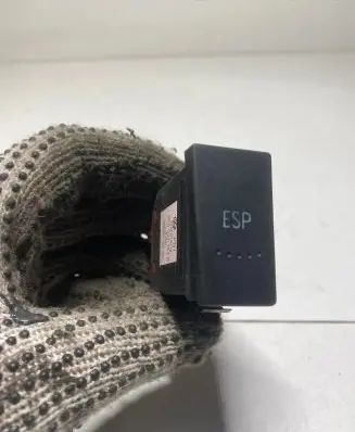 ESP (stability program) switch