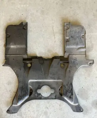 BMW 7 E38 Gearbox bottom protection 8168107