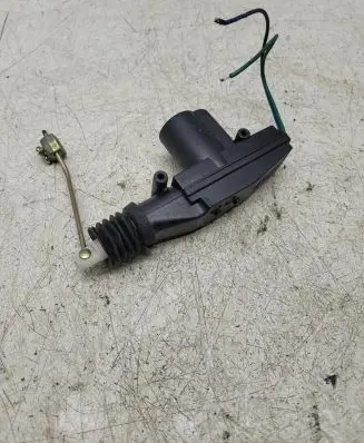 Mitsubishi Carisma Central locking motor 