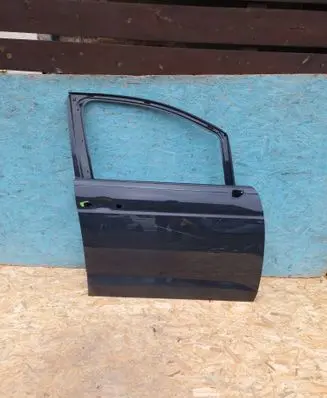 Volkswagen Touran III Front door 5TA831312G