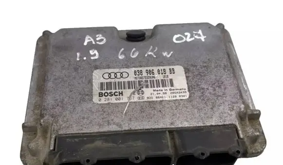 Audi A3 S3 8L Engine control unit/module 038906018BB 28SA3439 0281001767