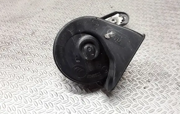 Volvo V60 Horn signal A046522