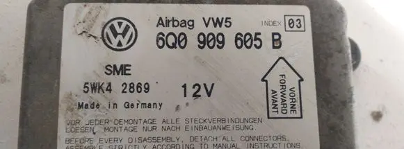 Volkswagen PASSAT B5 ABS control unit/module 6Q0909605B