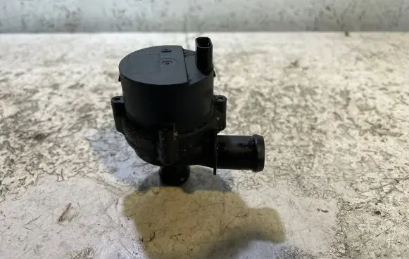 Volkswagen Caddy Electric auxiliary coolant/water pump 5Q0965567J 193121 12402300205