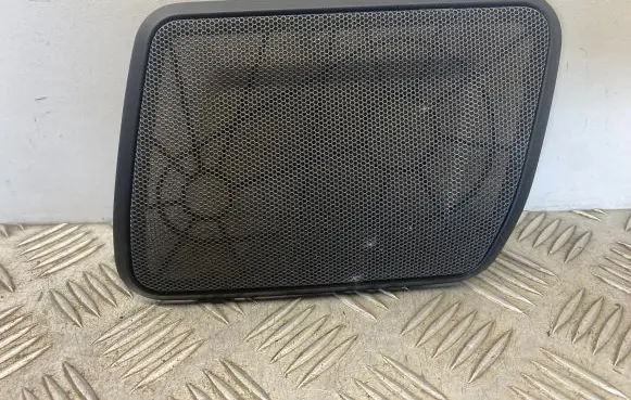 Dash center speaker trim cover