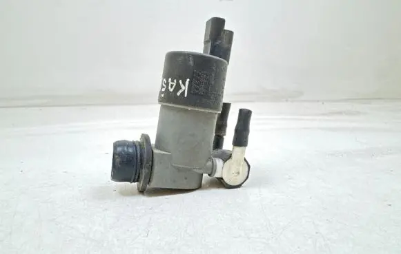 Nissan Qashqai Windscreen/windshield washer pump 9641553880 9641553980