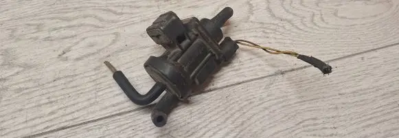 Jeep Grand Cherokee (WK) Turbo solenoid valve 4715396