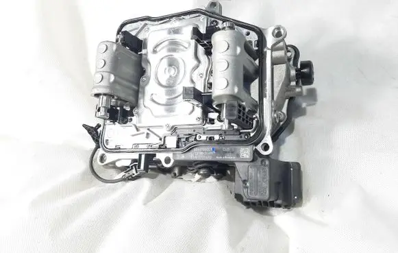 Volkswagen Touran II Gearbox control unit/module 0AM325065T