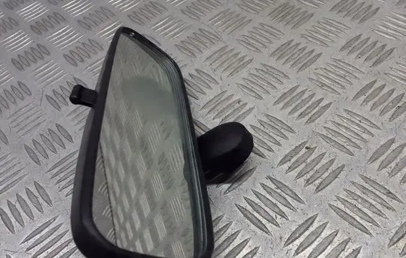 Subaru Legacy Rear view mirror (interior) E13010836
