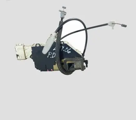 Peugeot 407 Front door lock 9659853780F 40627095