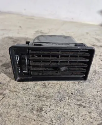 Fiat Tipo Dashboard side air vent grill/cover trim F0AT