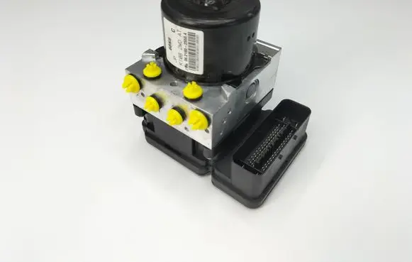 Suzuki Alto ABS Pump 06219025504 68K6 06261932951