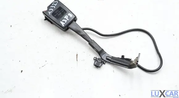 Audi A3 S3 8P Front seatbelt buckle 8P0857756E 8R0857756F 1002200632