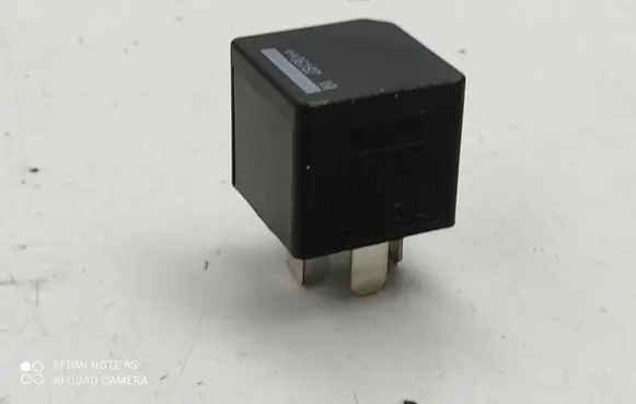 Land Rover Discovery 3 - LR3 Other relay 5M5T14B192
