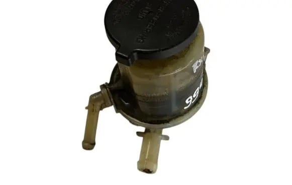 Lexus RX 330 - 350 - 400H Power steering fluid tank/reservoir
