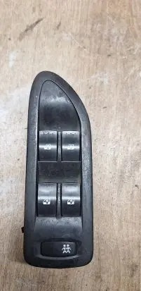 Volkswagen Golf IV Electric window control switch 26515