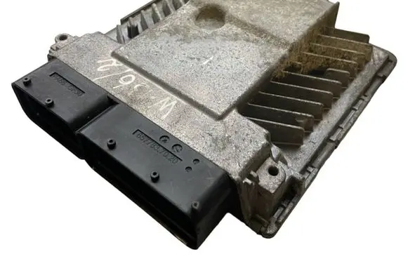 Volkswagen PASSAT B6 Engine control unit/module 03G906018CE 5WP45610AC