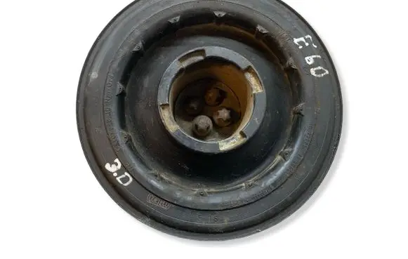 BMW 5 E60 E61 Crankshaft pulley 8511371
