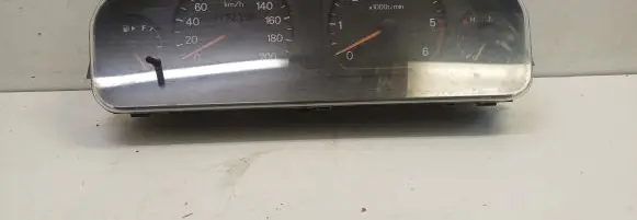 Mitsubishi Galant Speedometer (instrument cluster) MR381828