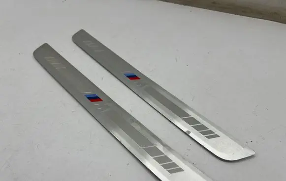BMW 2 Active Tourer U06 Front sill trim cover 9464399