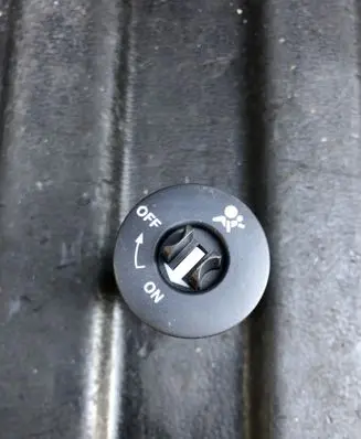Infiniti FX Passenger airbag on/off switch 25585BC610