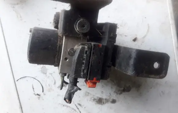Hyundai Santa Fe ABS Pump